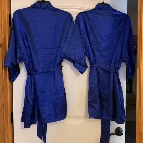 Royal Blue Robes with Pockets & Sash to Tie 👘 size S & M 🤩 C3 - Picture 8 of 9